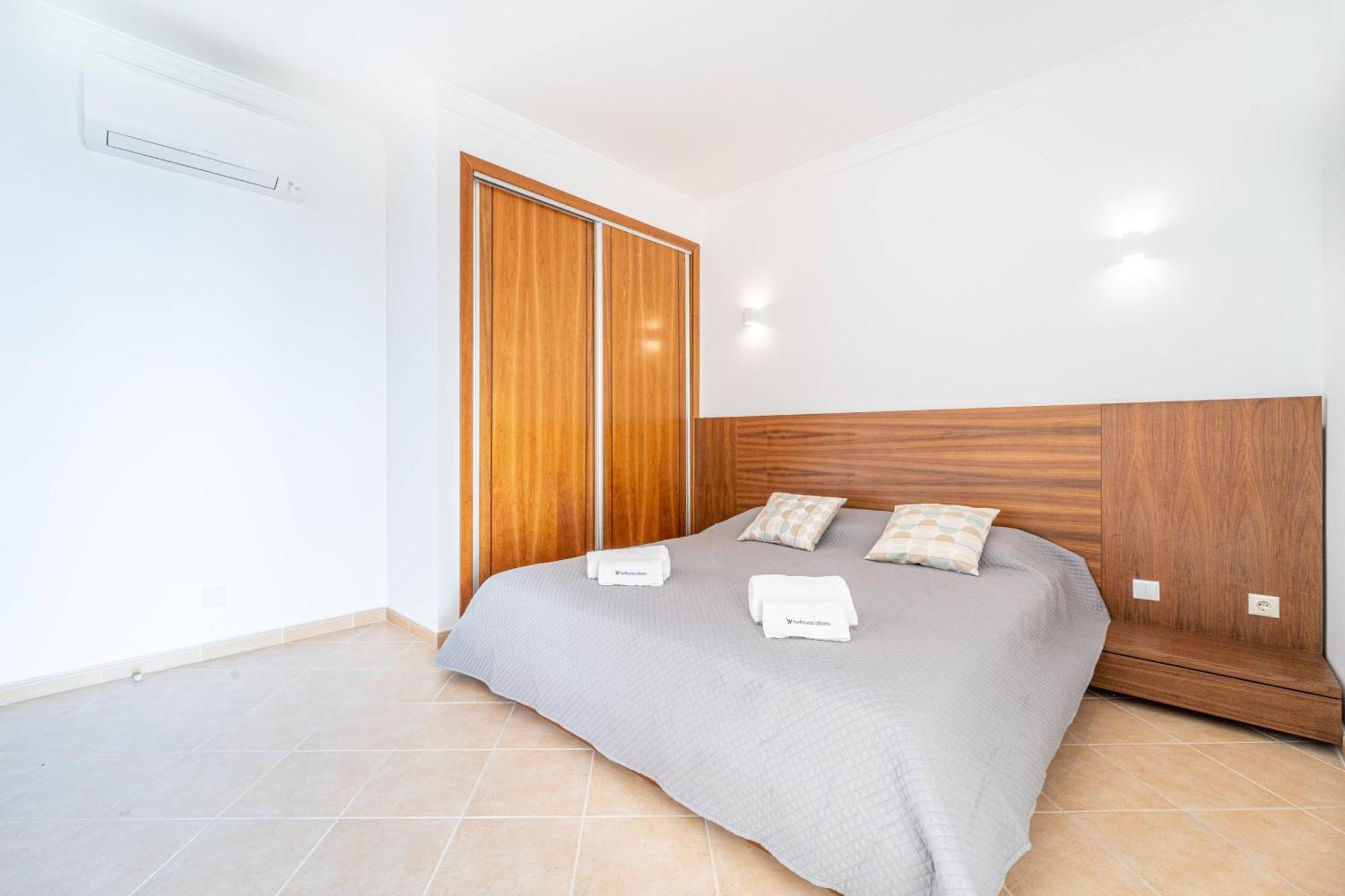 Villa Ribeiro By Hellovacations Albufeira Luaran gambar
