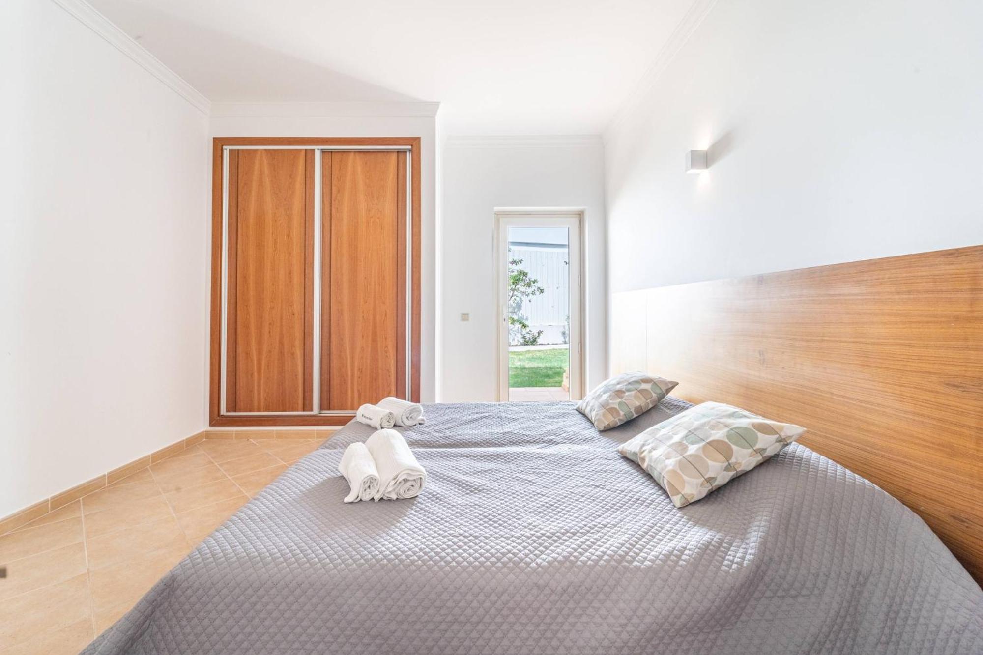 Villa Ribeiro By Hellovacations Albufeira Luaran gambar