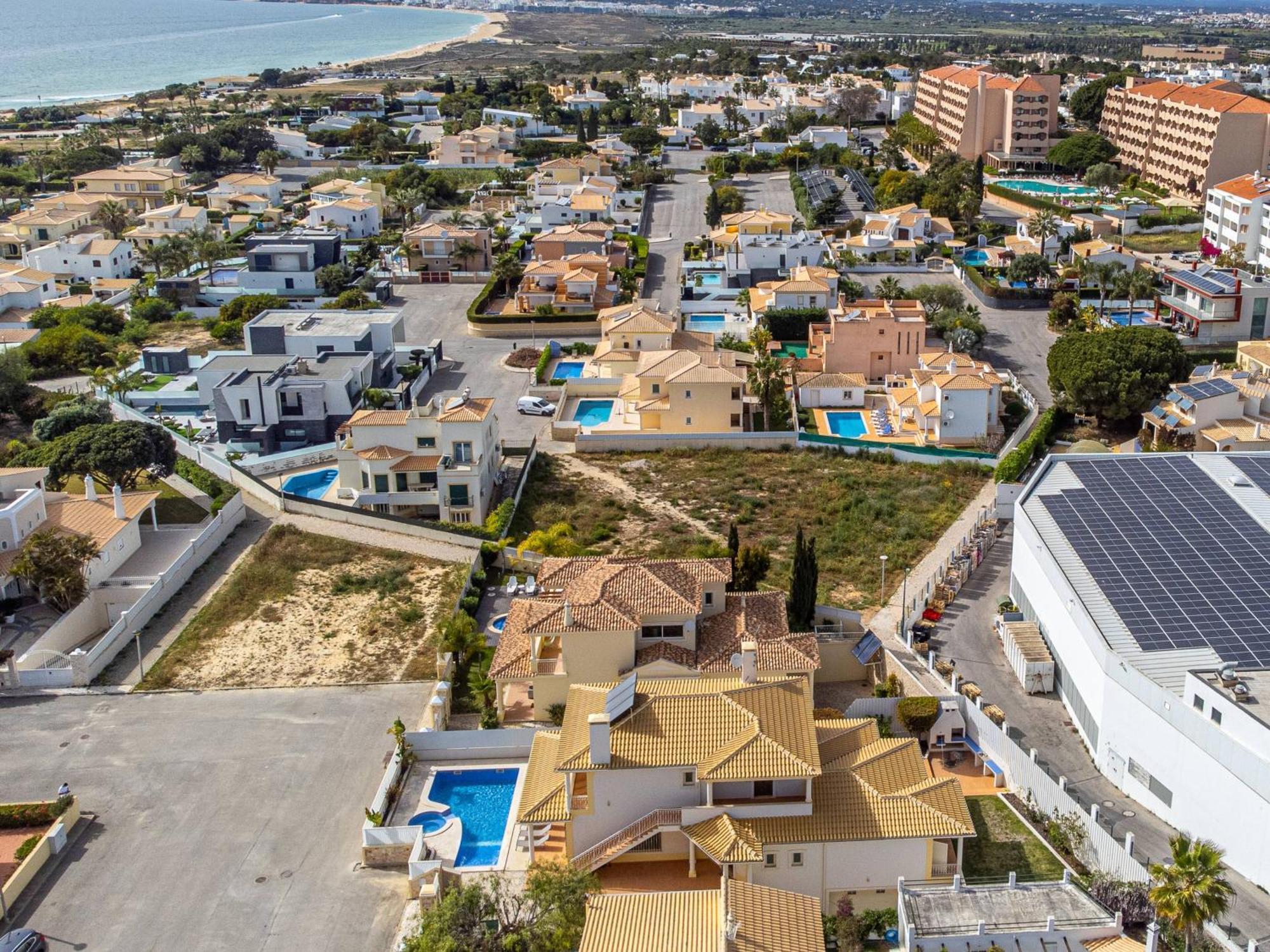 Villa Ribeiro By Hellovacations Albufeira Luaran gambar